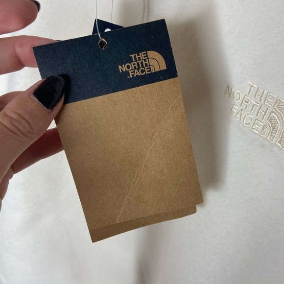 The North Face Fleece Quarter Zip NWT - Picture 6 of 6